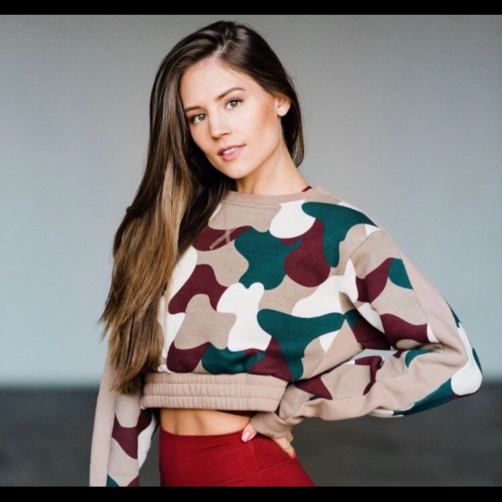 ISO balance athletica outlander crew